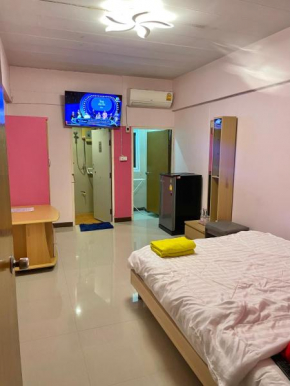 Отель Gedkanok Apartment  Бангкок